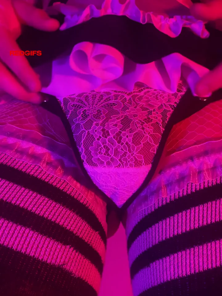 Maids MUST wear cages at all times 🖤