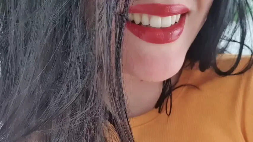 Can i sit on your face with my wet lips..