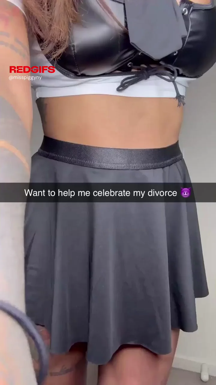 Divorced Slut Gets Bred Same Day with Huge Cock