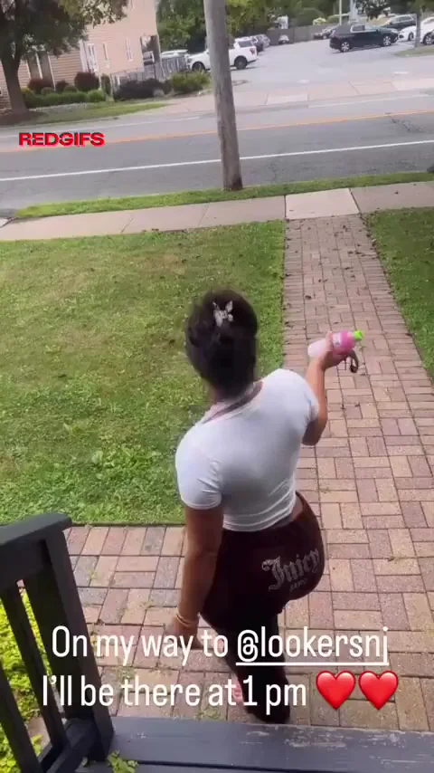 The Way That BOOTY Sway. God DAMN I'm Addicted To Juicy Latinas