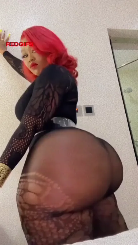 🍑 Massive African Booty in Sheer Lace Panties Tease ☑️