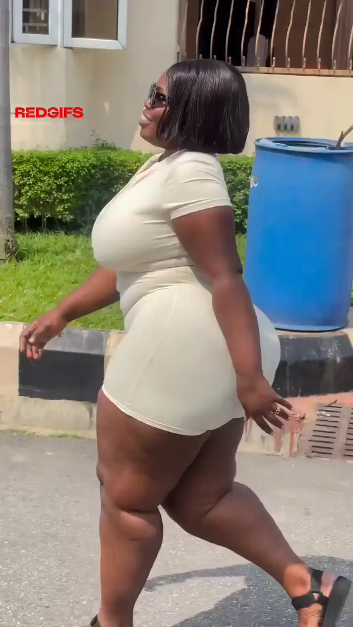 Damn that's a lot of ass