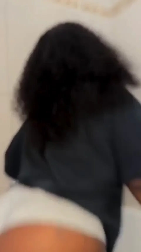 Thick African Booty Checks 🍑🔥🤤