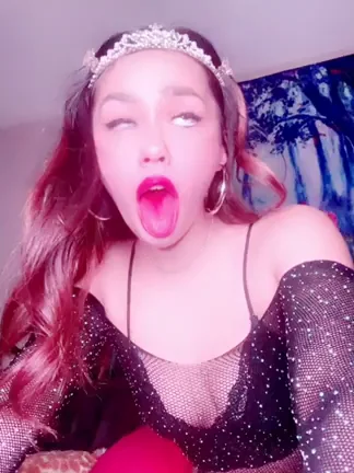 don’t you love my face when you put it in? ?