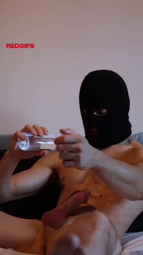 🔥 Masked Stud Jerks Massive BWC & Blasts Huge Loads 💦🍆