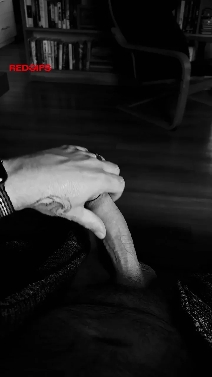 (51) anyone love some overhanded stroking?