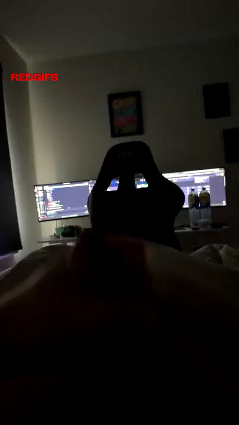 M18 horny virgin cumshot
