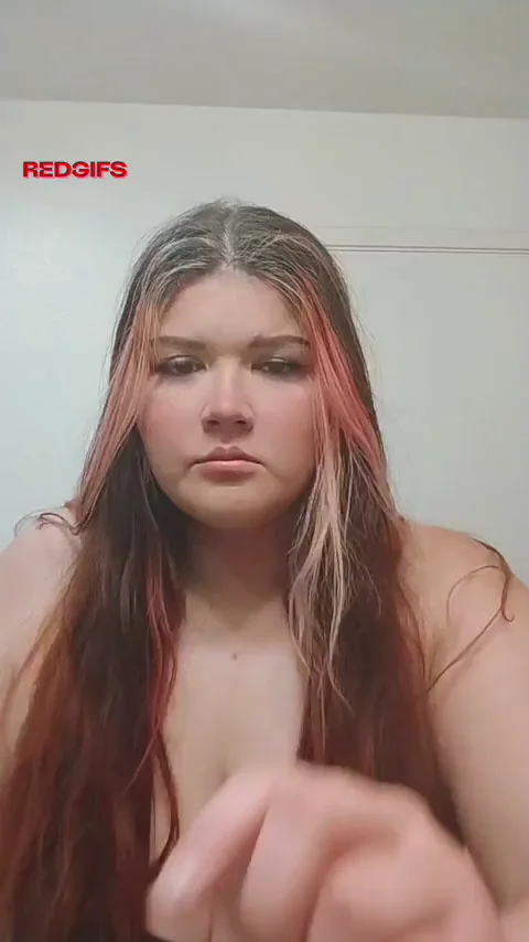 I don't need you, I'll cover my tits in spit myself and laugh while you ache for it 🥵🤤