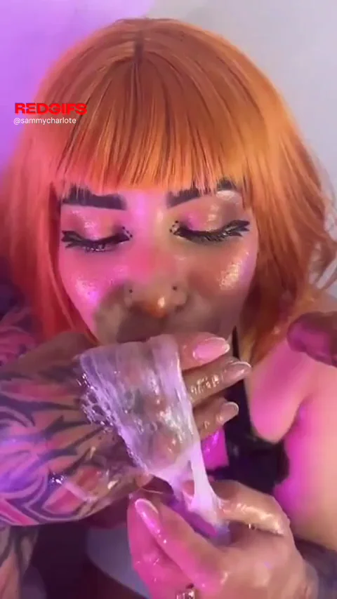 In slow motion my spit falls ;)