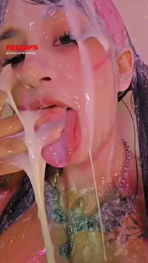 Teen Slut's Milky Spit Ahegao Lollipop Suck Fest