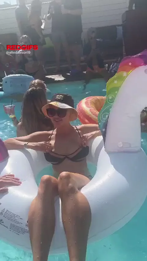 Pool Party Slut Flashes Her Juicy Tits