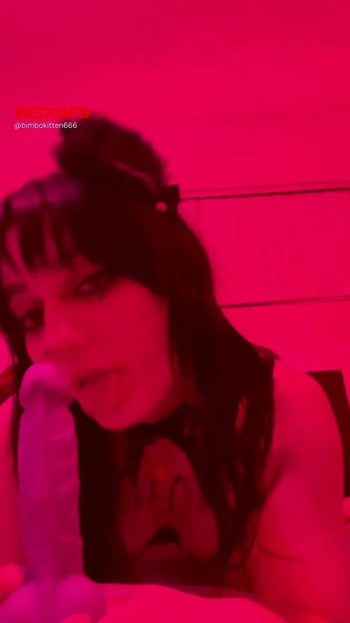 Goth Slut Sucks Your Soul Dry 🍆💦👻