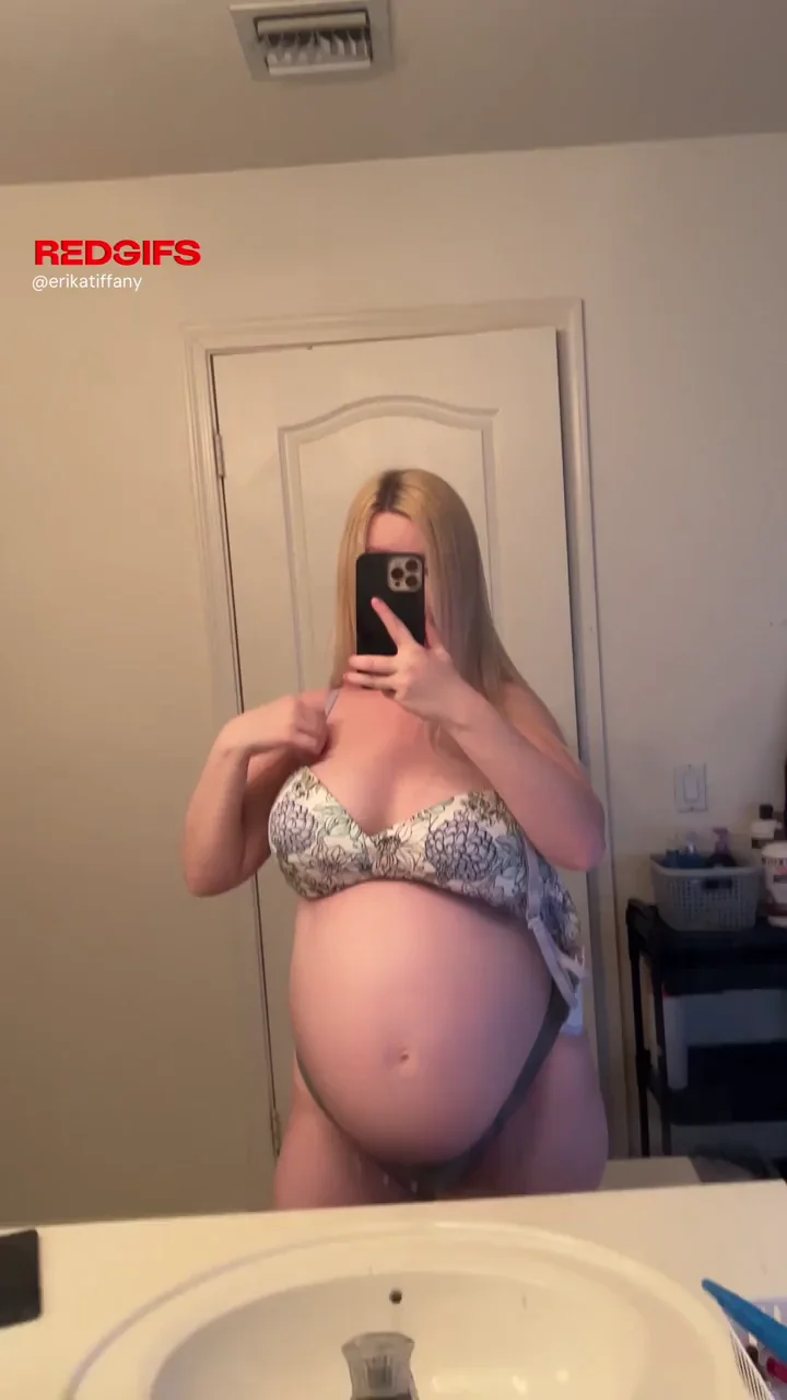 Does my pregnant body look better with it on or off ?