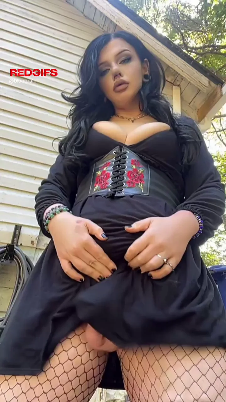 Could we take turns fucking and making our balls touch?