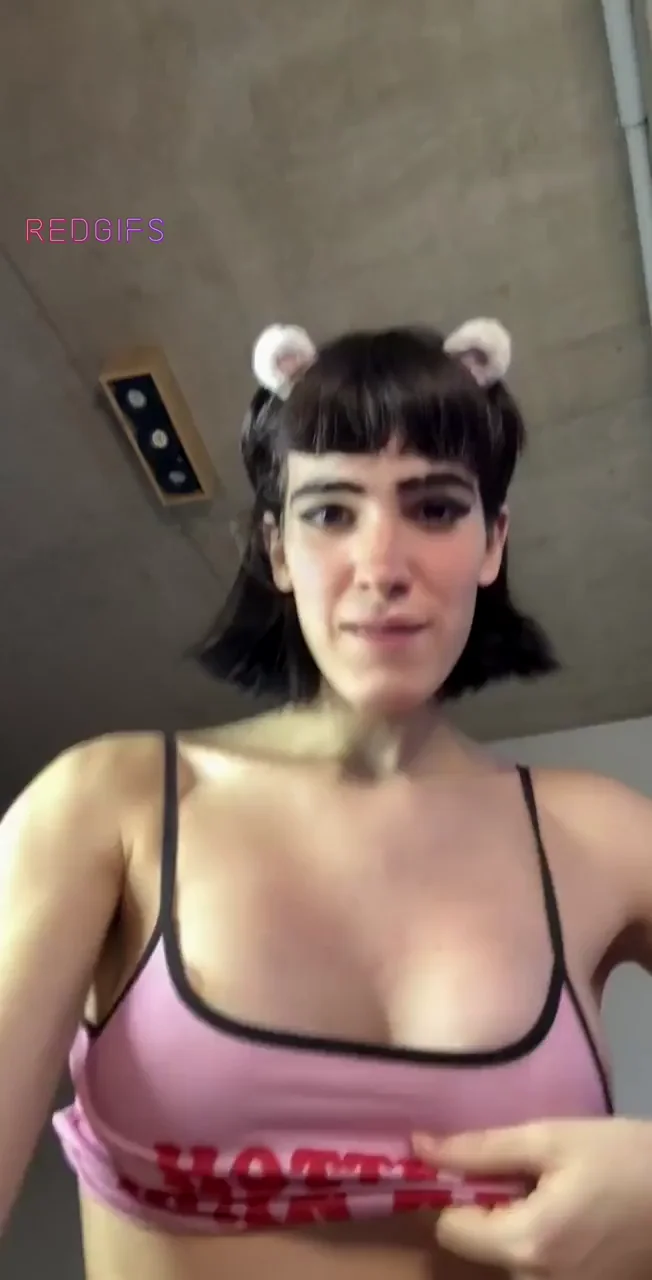 Am I actually making straight guys hard?