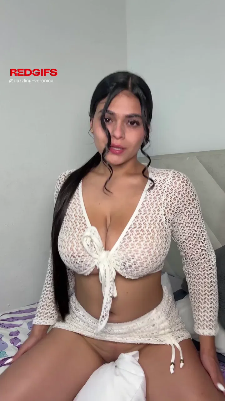 All eyes on me