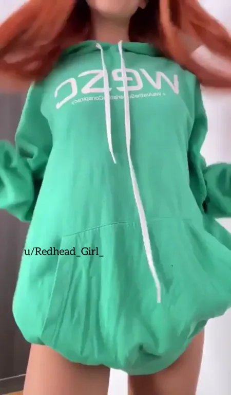 🔥 Alone Now? Redhead Slut Teases in Hoodie & Thong! 🍑💦