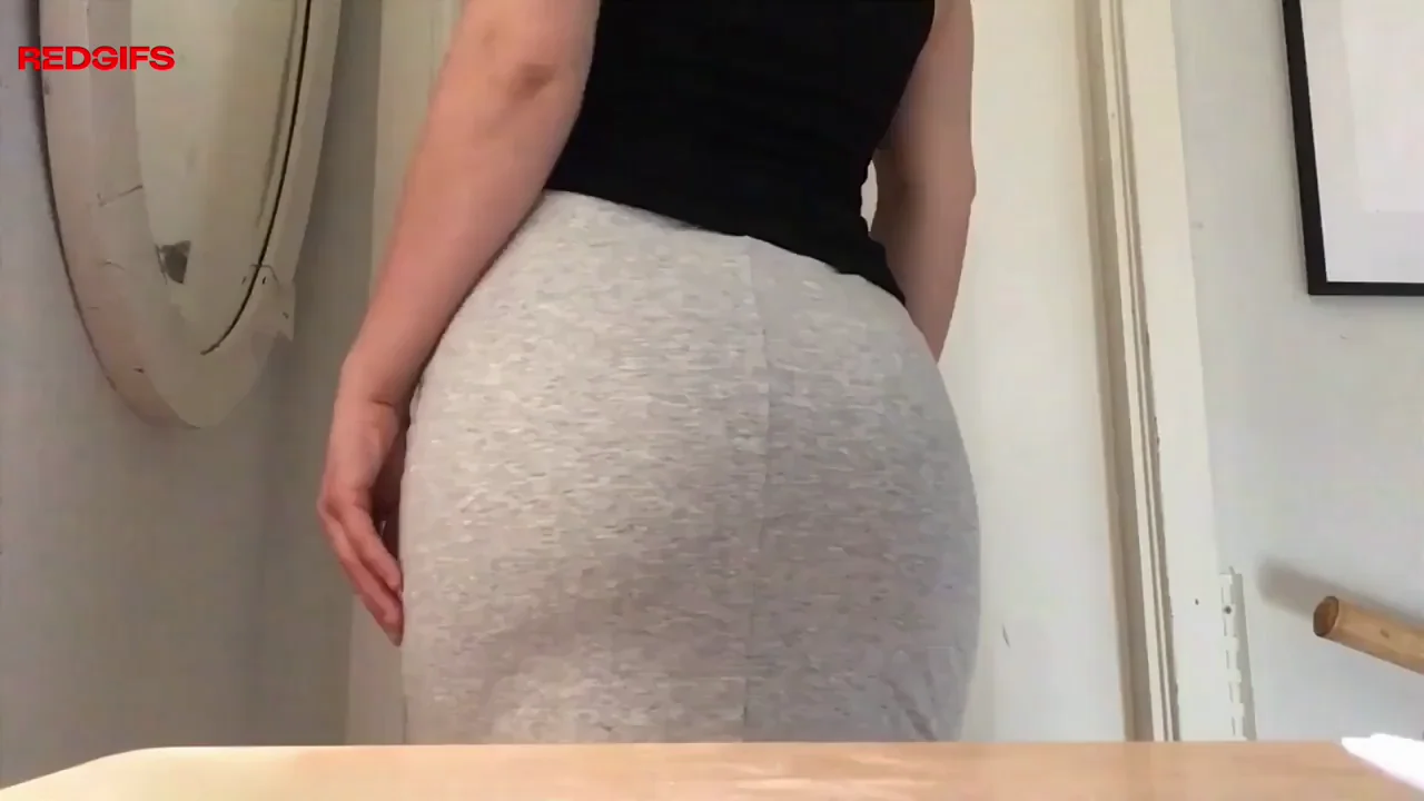 Play my bootydrop on repeat