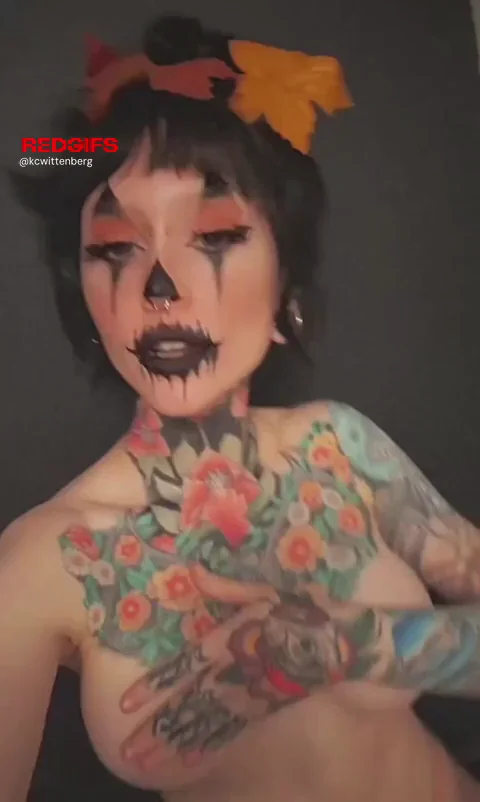 🍑 Pumpkin Pie Served by Big Tiddy Goth GF 😈