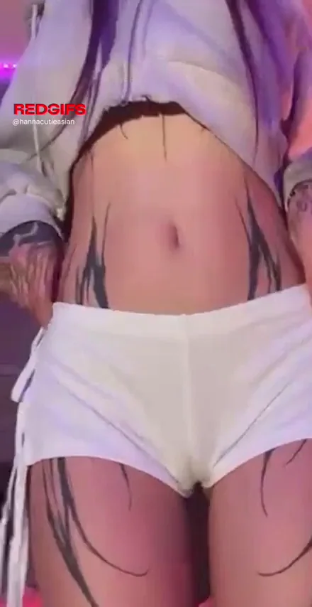 Say Yes for Instant Nude Drops from This Tattooed Teen Booty Slut