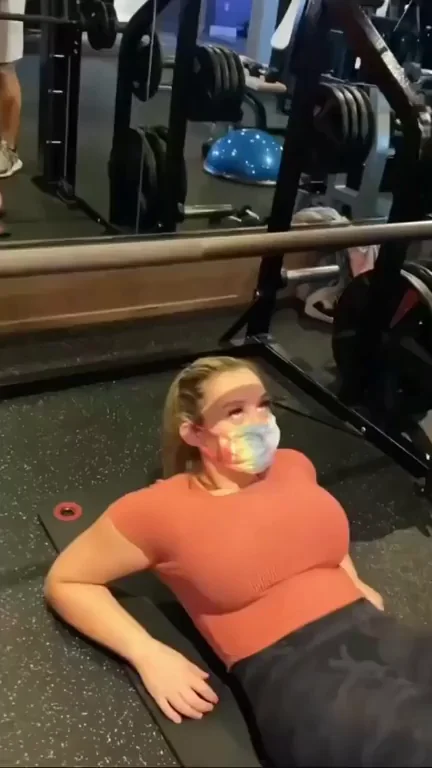 💦 Busty Gym Slut's Massive Tits Bounce & Spill Out 😈
