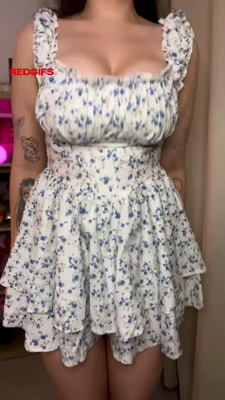 🔥 Latina College Slut Teases: Craving My Curves in Class? 😈