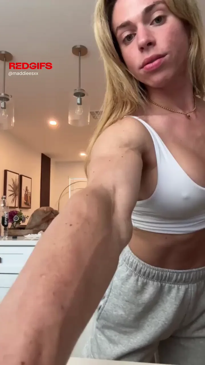 Flat Tummy Tease