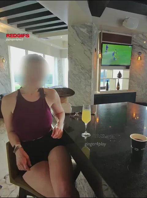 Mimosas & Massive Titty Tease Before Morning Tee-Off Flaunt