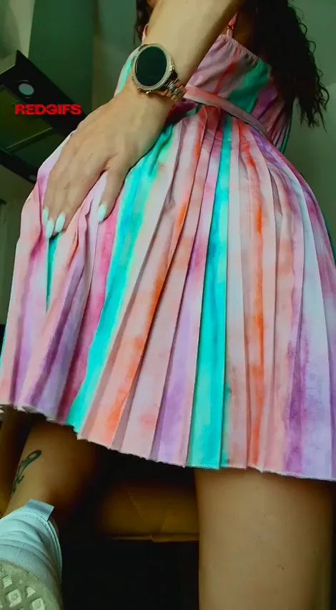 come and fuck me, hubby's not home ;)