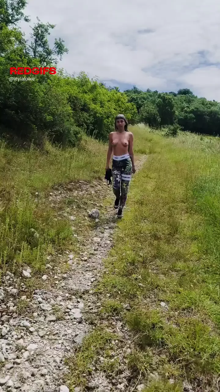 Come hiking with me, it will be fun I promise