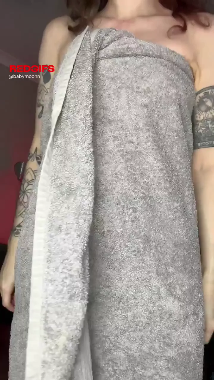 Oops, my towel fell off!