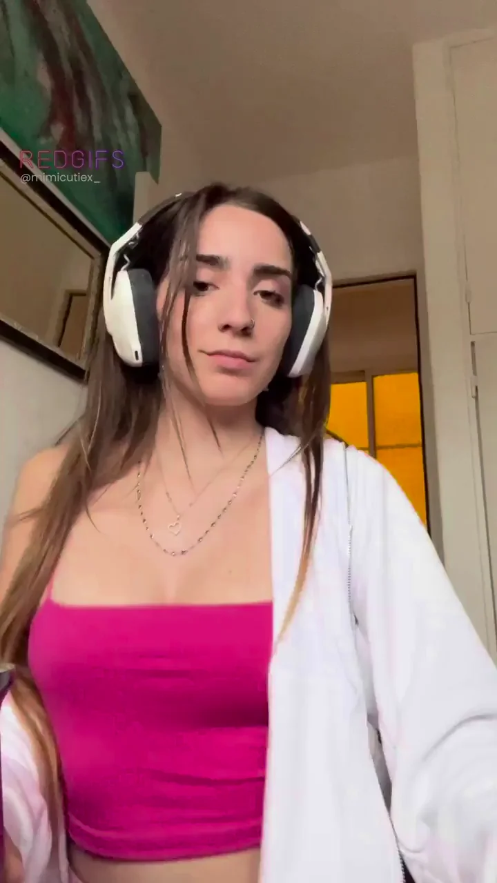 Tea-Slurpin' Tease Flashes Perky Titties with a Shy Giggle