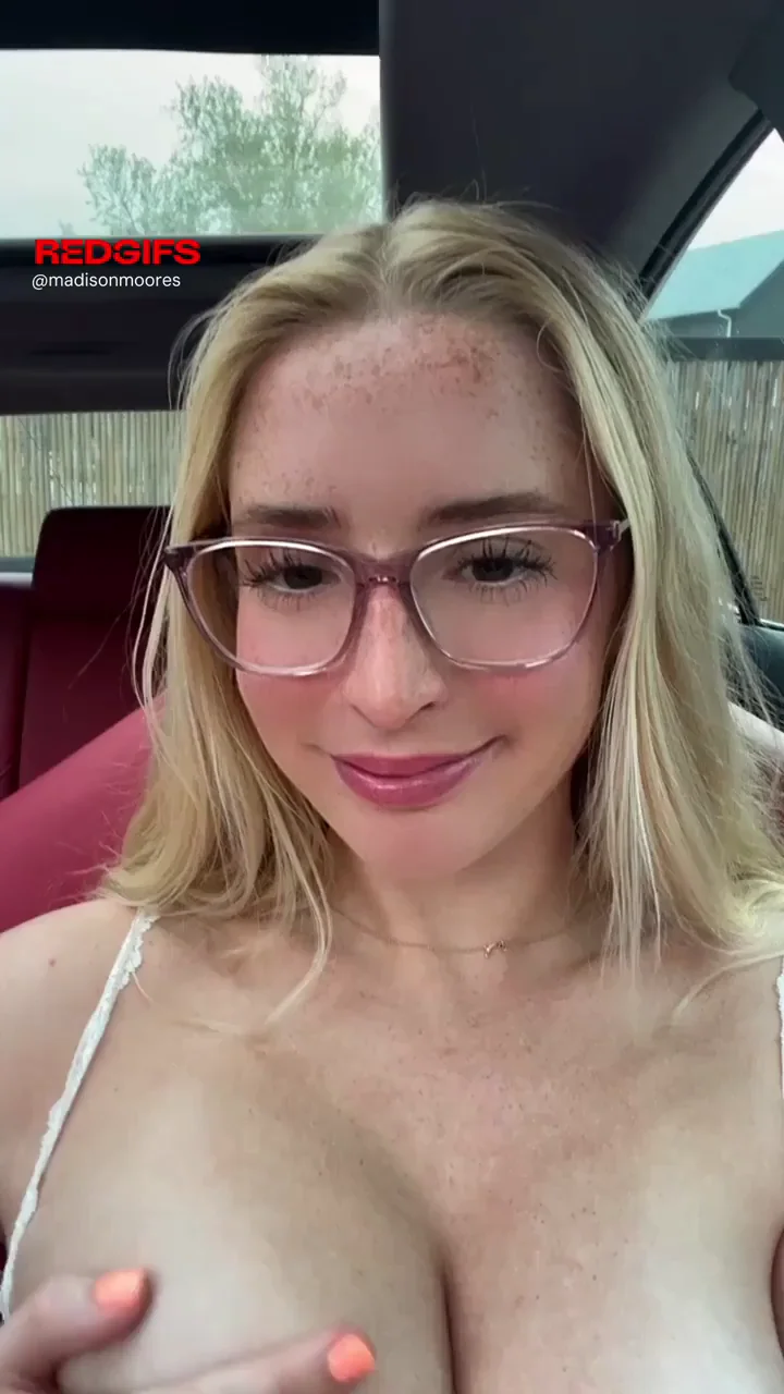 😈 Public Car Flash: Busty Blonde's Massive Homegrown Tits Out! 🍈🍈