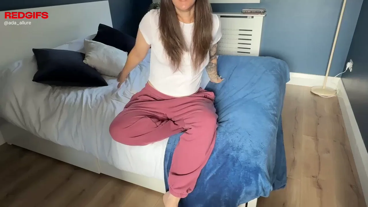 Home alone from college with your stepsis
