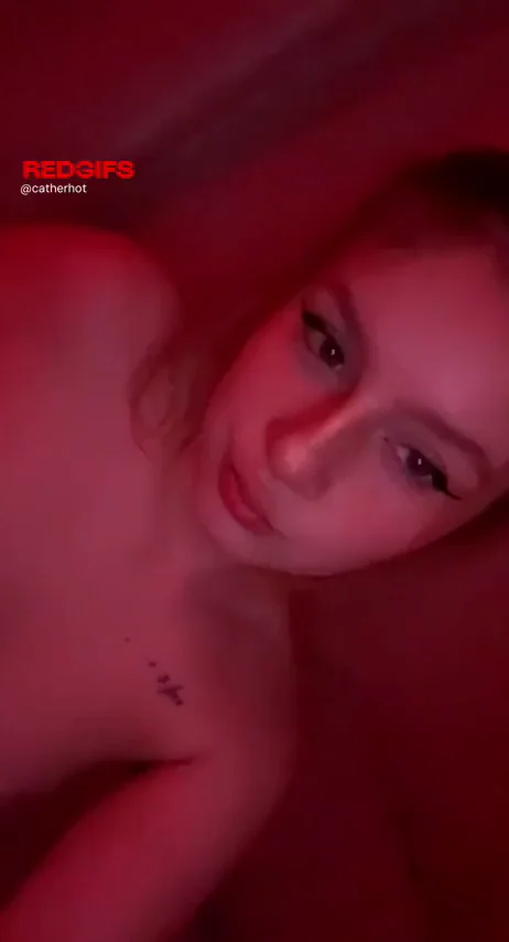 who´s ready to bust on my thick latina ass?