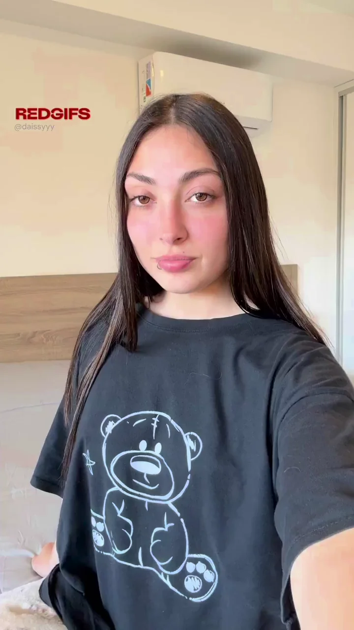 Are you staring at this latinas boobs right now