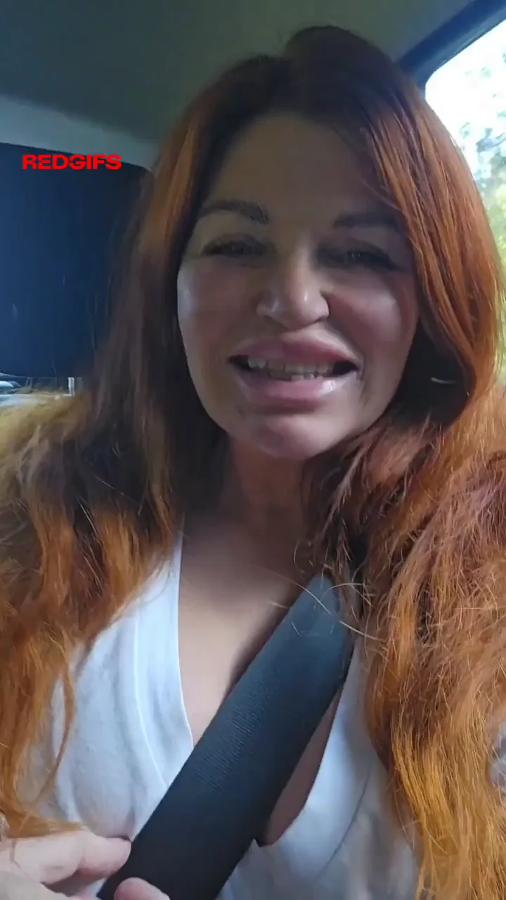 I am a happy Milf in my car