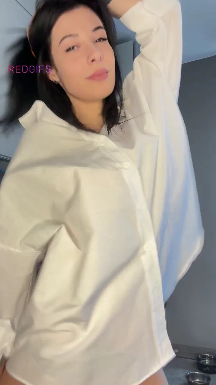 I undress in hopes of getting a hard cum from you