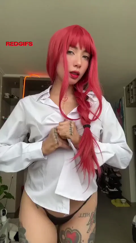 Surprise Big Tits Unbutton 😳🍒💦