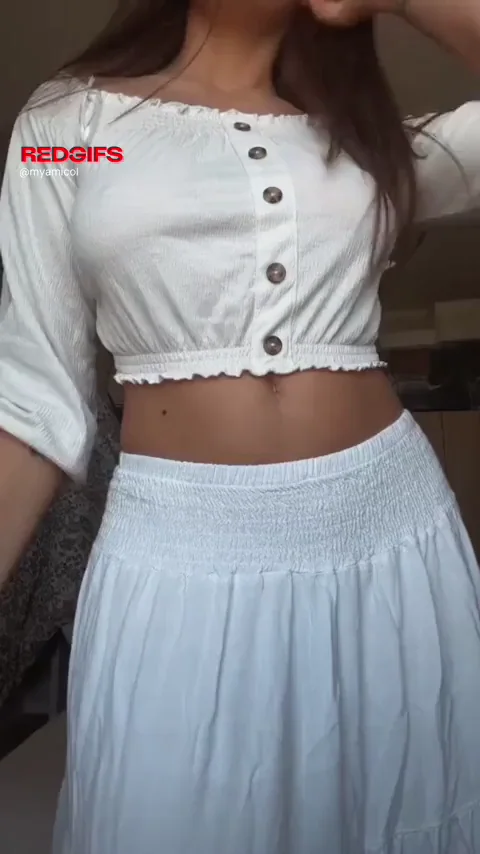 Snuggly Tease & Tits 🍑💦