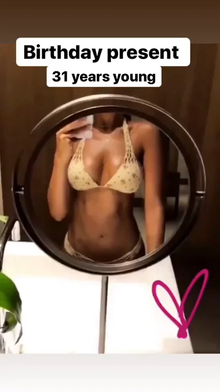 Mexican actress Eiza Gonzalez