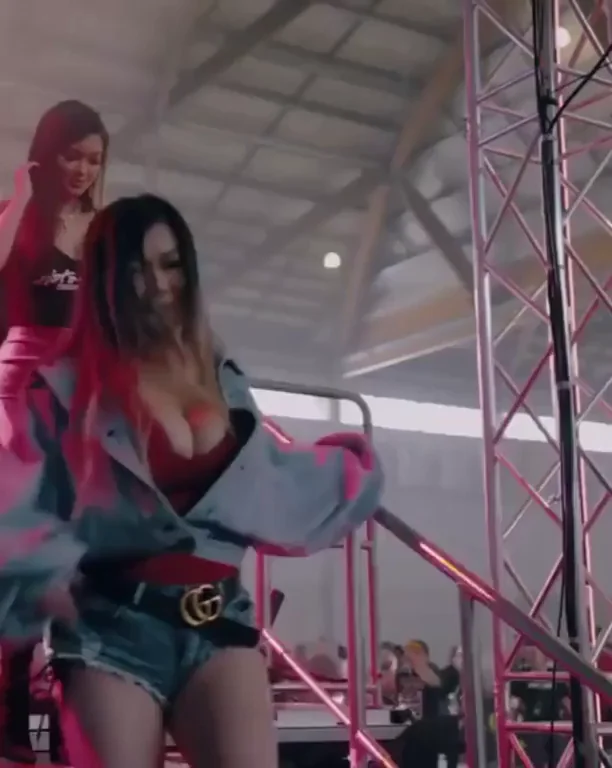 Busty Asian Babe Casually Bouncing Tits on Stage 🔥🍑