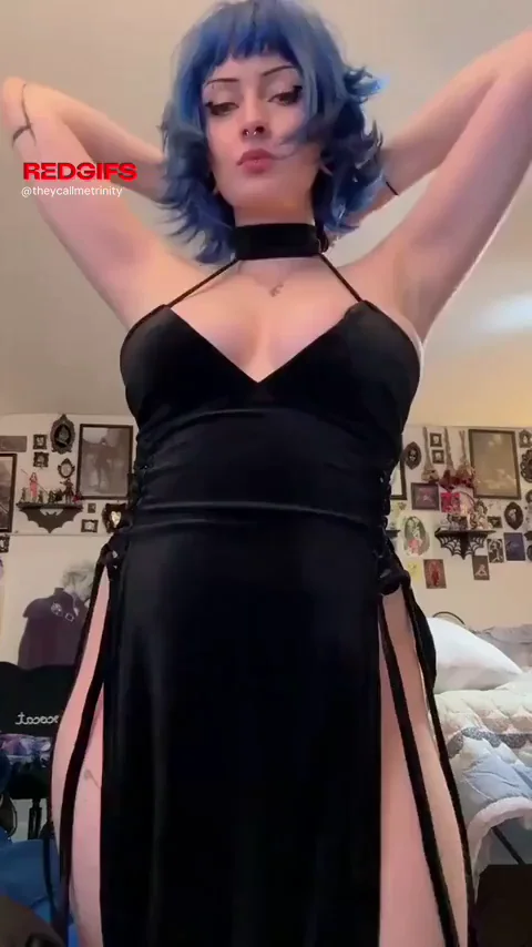 Thick Titties & Juicy Goth Ass 😈🍑💦
