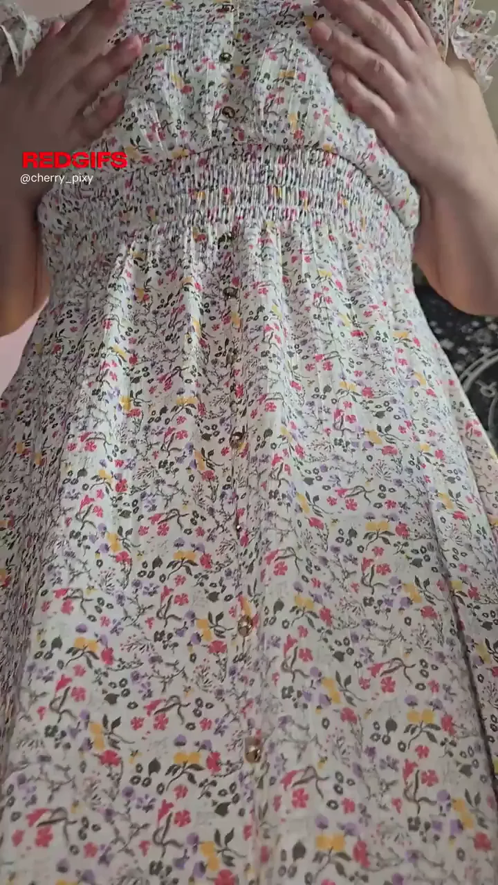 I am obsessed with summer dresses
