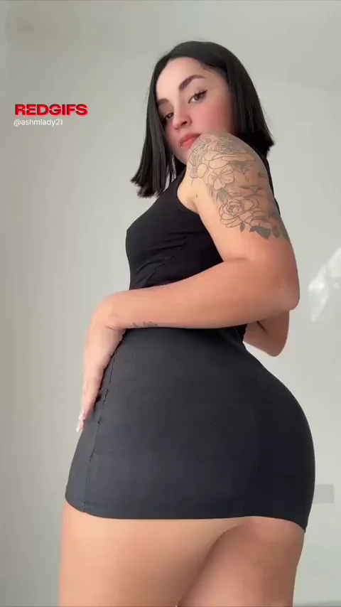 I think this skirt is too short for me