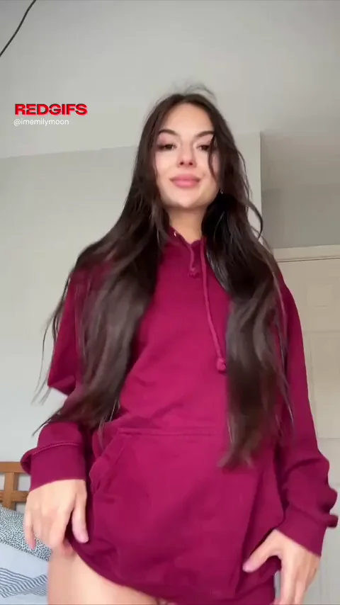 flat but very hot tits