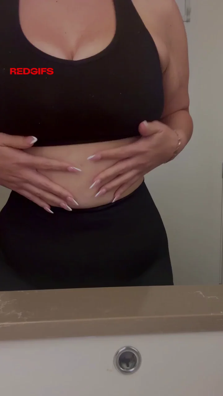 Thick Latina's 🔥 Sports Bra Titty Drop Reveal 💦