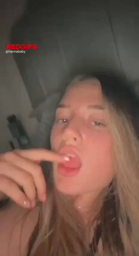 badly wanna give someone a blowjob