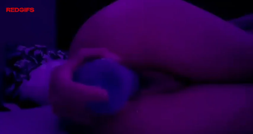 You like when there’s a dildo in my pussy