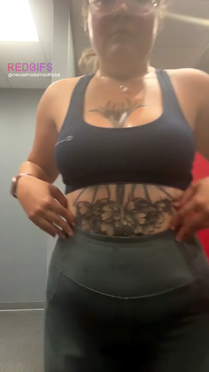 Young and wild at the gym😏